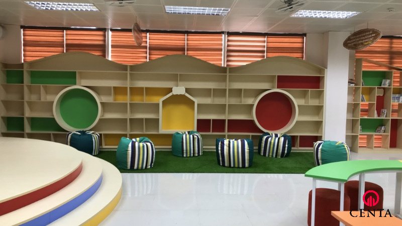 Giá sách học sinh trong nội thất trường học Nguyễn Lân