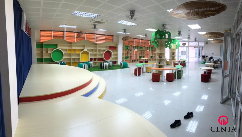 Thi công nội thất sân khấu trường học Ngyễn Lân, bục sân khấu, phông rèm