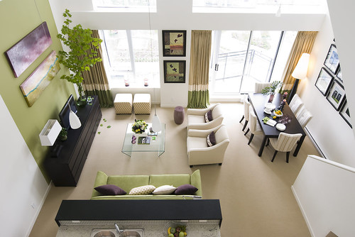 trang trí phòng khách gỗ tự nhiên, sofa đẹp, bàn ăn khách bếp