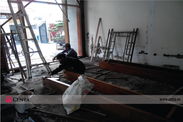 28.-Thi-cong-cua-go-4-canh www.centa.vn