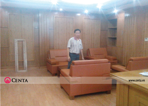 06.-Thi-cong-noi-that-ngan-hang _www.centa.vn