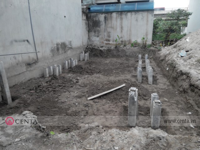 09. Thi-cong-mong-coc-nha-pho-Linh-Dam www.centa.vn