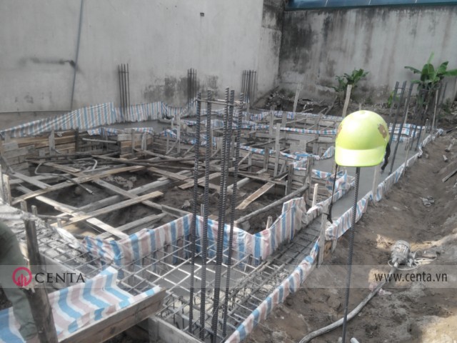 22. Thi-cong-cot-thep-mong-nha-pho-Linh-Dam _www.centa.vn