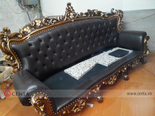 22. Thi-cong-noi-that-Tan-co-dien www.centa.vn