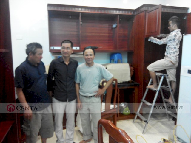 13. phong-bep-go-huong _www.centa.vn