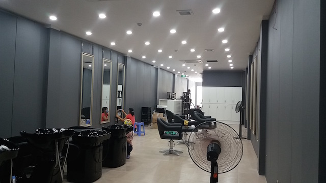 Hoan thien Noi that showroom