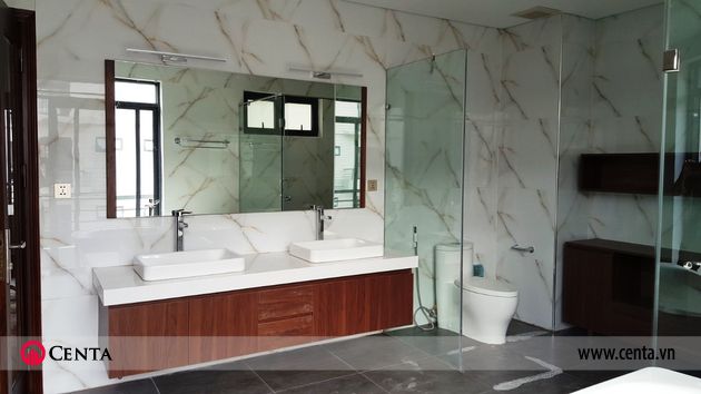 Lắp đặt nội thất phòng WC master biệt thự