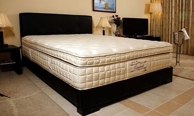 7.2 DEM LO XO DUNLOPILLO ELIZABETH